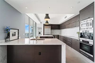 900 Biscayne Blvd #PH6205, Miami, FL 33132 - Photo 7