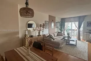 400 Kings Point Dr, Sunny Isles Beach, FL 33160 - Photo 3