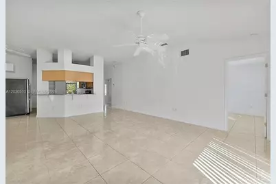11007 Whitecap Dr, Riverview, FL 33579 - Photo 11