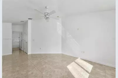 11007 Whitecap Dr, Riverview, FL 33579 - Photo 19