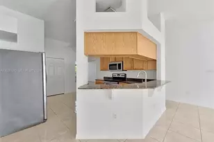 11007 Whitecap Dr, Riverview, FL 33579 - Photo 9