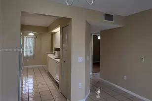 13705 SW 12th St, Pembroke Pines, FL 33027 - Photo 15
