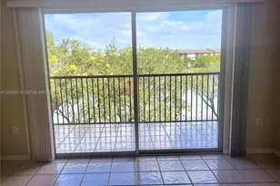 13705 SW 12th St, Pembroke Pines, FL 33027 - Photo 19