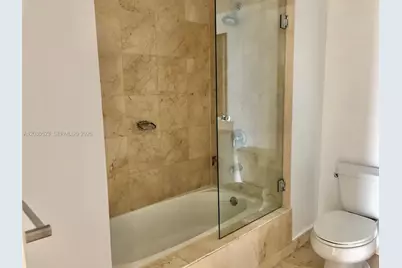 1800 N Bayshore Dr #605, Miami, FL 33132 - Photo 15