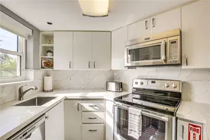 341 N Birch Rd, Fort Lauderdale, FL 33304 - Photo 9