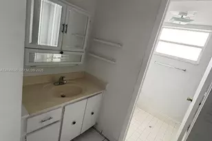 14185 SW 87th St, Miami, FL 33183 - Photo 17