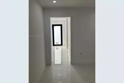 2041 NW 190th Ter, Miami Gardens, FL 33056 - Photo 13