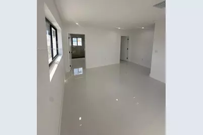 2041 NW 190th Ter, Miami Gardens, FL 33056 - Photo 7