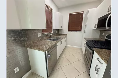 12630 NW 32nd Ct, Sunrise, FL 33323 - Photo 7