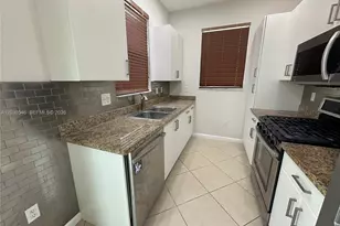 12630 NW 32nd Ct, Sunrise, FL 33323 - Photo 7