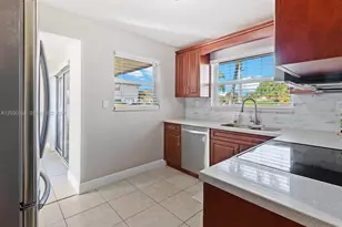 4119 Coral Springs Dr, Coral Springs, FL 33065 - Photo 11