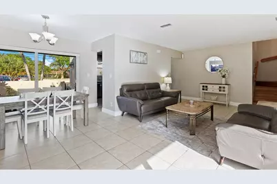 4119 Coral Springs Dr #C6, Coral Springs, FL 33065 - Photo 7