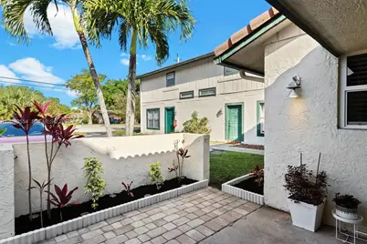 4119 Coral Springs Dr #C6, Coral Springs, FL 33065 - Photo 3
