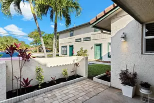 4119 Coral Springs Dr, Coral Springs, FL 33065 - Photo 3