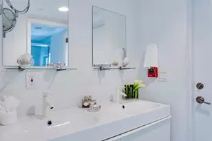 711 Lenox Ave., Miami Beach, FL 33139 - Photo 17