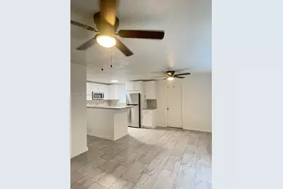 5920 NE 1st Ter, Oakland Park, FL 33334 - Photo 11