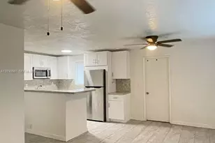 5920 NE 1st Terrace, Oakland Park, FL 33334 - Photo 11