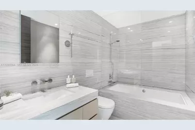 19575 Collins Ave #PH-43, Sunny Isles Beach, FL 33160 - Photo 23