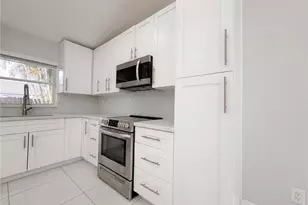 16571 SW 145th Ave, Miami, FL 33177 - Photo 11
