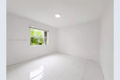 16571 SW 145th Ave, Miami, FL 33177 - Photo 17
