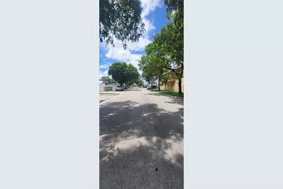33 E 20th St #203, Hialeah, FL 33010 - Photo 3