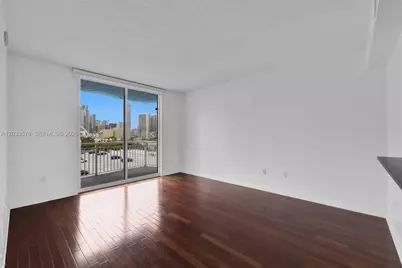 275 NE 18th St #706, Miami, FL 33132 - Photo 7