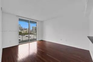 275 NE 18th St, Miami, FL 33132 - Photo 7