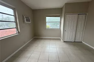 1420 NW 26th Ave, Miami, FL 33125 - Photo 3