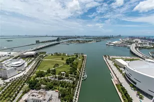 888 Biscayne Blvd, Miami, FL 33132 - Photo 33