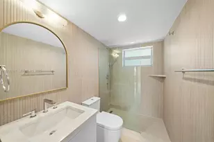 1610 Lenox Ave., Miami Beach, FL 33139 - Photo 29