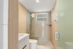 1610 Lenox Ave., Miami Beach, FL 33139 - Photo 33