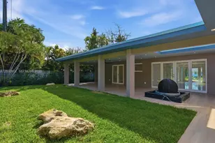 291 E Shore Dr E, Miami, FL 33133 - Photo 89