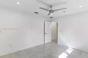 291 E Shore Dr E, Miami, FL 33133 - Photo 43