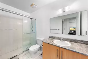 444 NE 30th St, Miami, FL 33137 - Photo 17