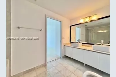 601 NE 36th St #3110, Miami, FL 33137 - Photo 29