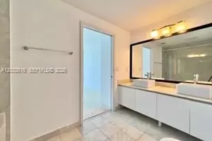 601 NE 36th St, Miami, FL 33137 - Photo 29