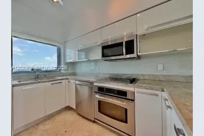 601 NE 36th St #3110, Miami, FL 33137 - Photo 17