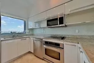 601 NE 36th St, Miami, FL 33137 - Photo 17