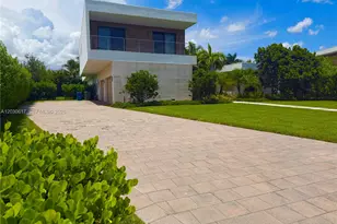 16569 Botaniko Dr N, Weston, FL 33326 - Photo 3