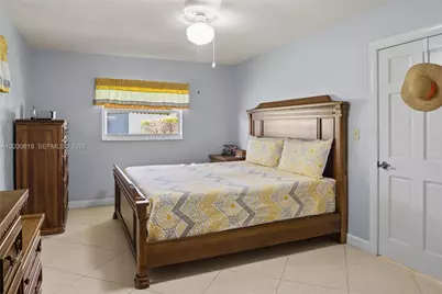 7617 NW 66th Ter, Tamarac, FL 33321 - Photo 17