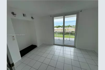1251 NE 108th St #409, Miami, FL 33161 - Photo 1