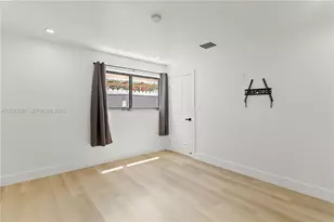 3125 NW 21st Ct, Miami, FL 33142 - Photo 9
