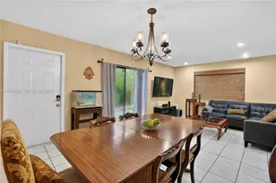 14250 SW 94th Cir Ln, Miami, FL 33186 - Photo 3