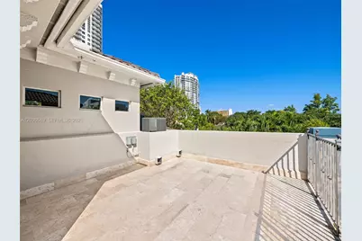 821 SE 2nd Ct, Fort Lauderdale, FL 33301 - Photo 29