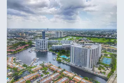 600 Three Islands Blvd #705, Hallandale Beach, FL 33009 - Photo 27