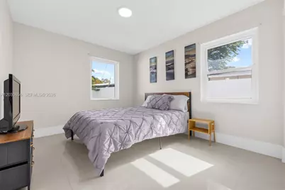 416 NE 29th St, Wilton Manors, FL 33334 - Photo 19