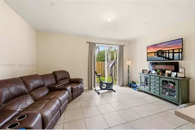 142 SE 28th Ter #6, Homestead, FL 33033 - Photo 13