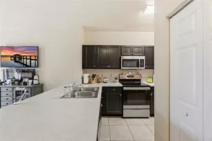 142 SE 28th Ter, Homestead, FL 33033 - Photo 11