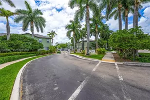 142 SE 28th Ter, Homestead, FL 33033 - Photo 29