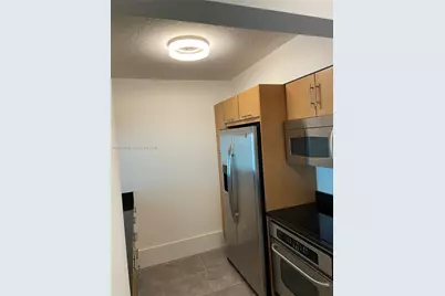 31 SE 5th St #2103, Miami, FL 33131 - Photo 9